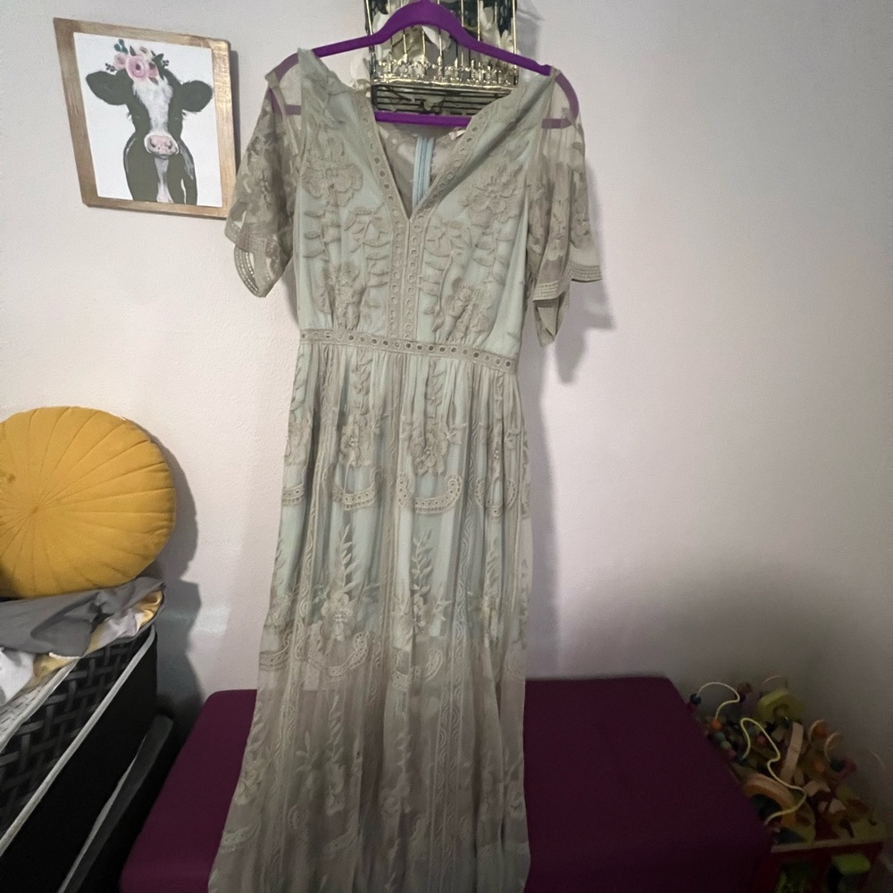 Altar’d state dress 😍